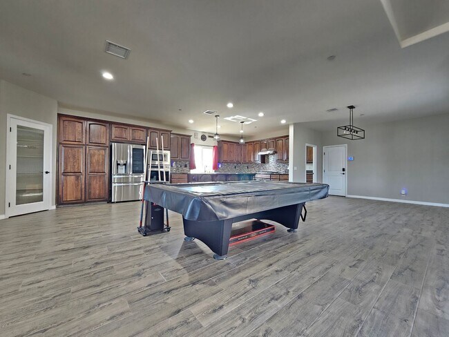 Building Photo - Dream Home 4 bed 3 bath Home!