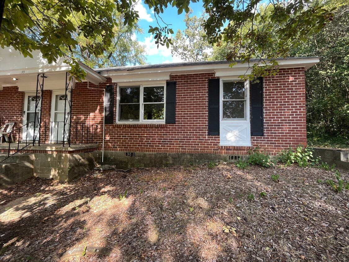 Foto principal - 39 Muscogee Dr