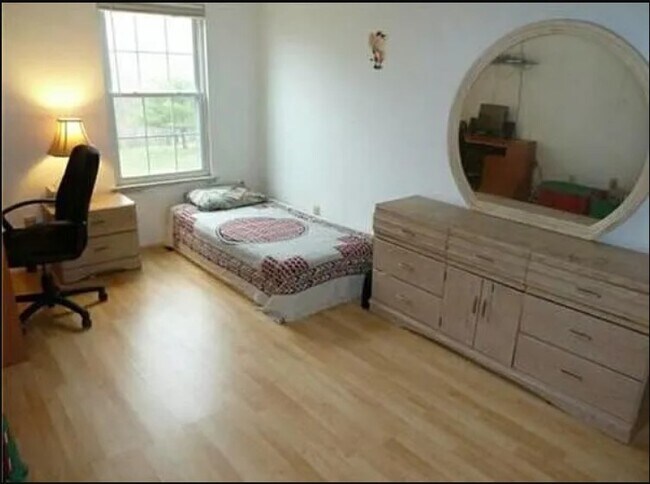 Foto del edificio - 42 Tanglewood Ct