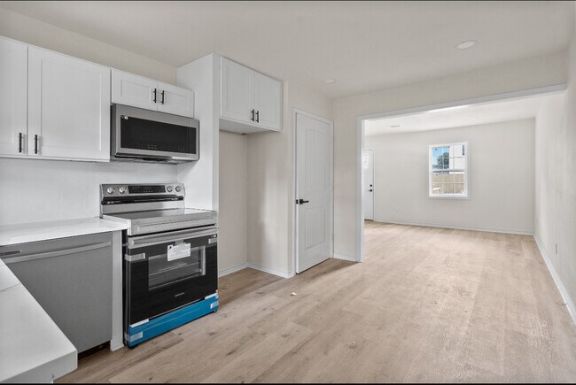 Foto del edificio - 5031 Mallow St