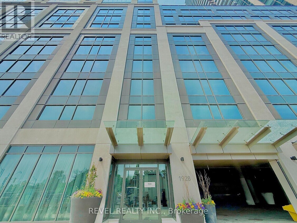 Photo principale - 1928-1928 Lake Shore Blvd W