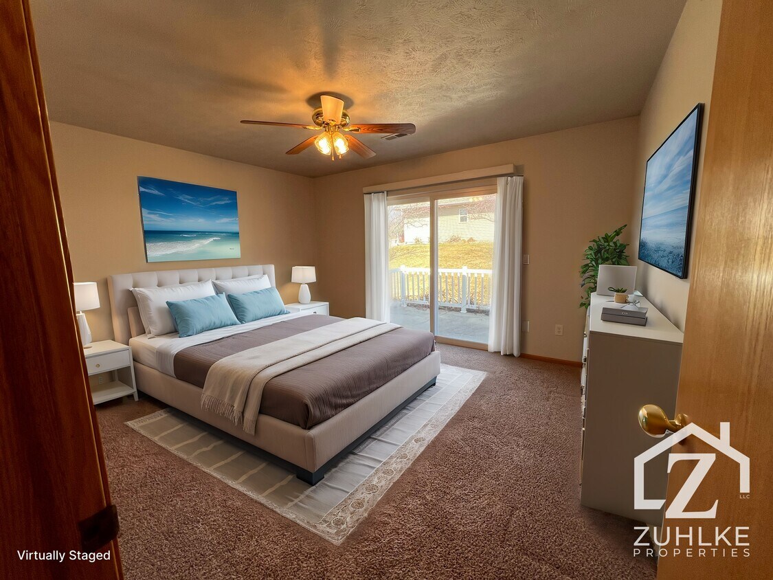 Foto principal - 220 N 34th St