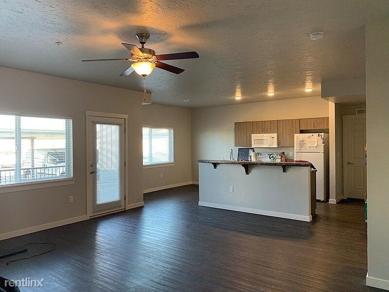 Primary Photo - 1 br, 1 bath Apartment - 7107 Enoch Drive