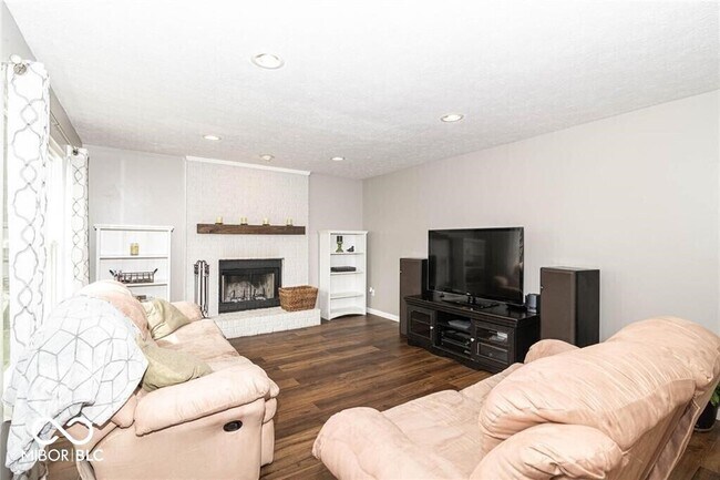Foto del edificio - 12390 Traverse Pl