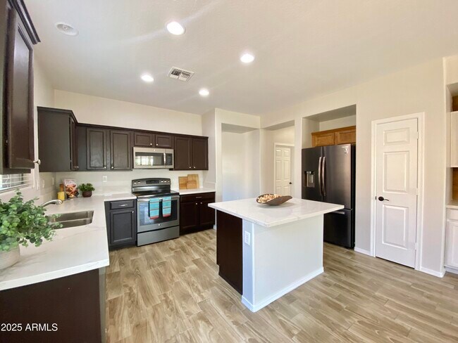 Foto del edificio - 39559 N Prairie Ln