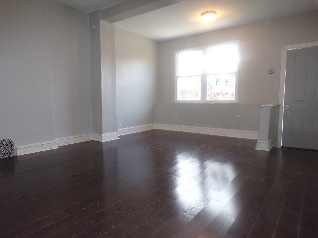 Foto del edificio - 1619 N 60th St