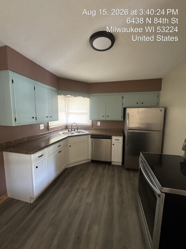 Foto del edificio - 6438 N 84th St