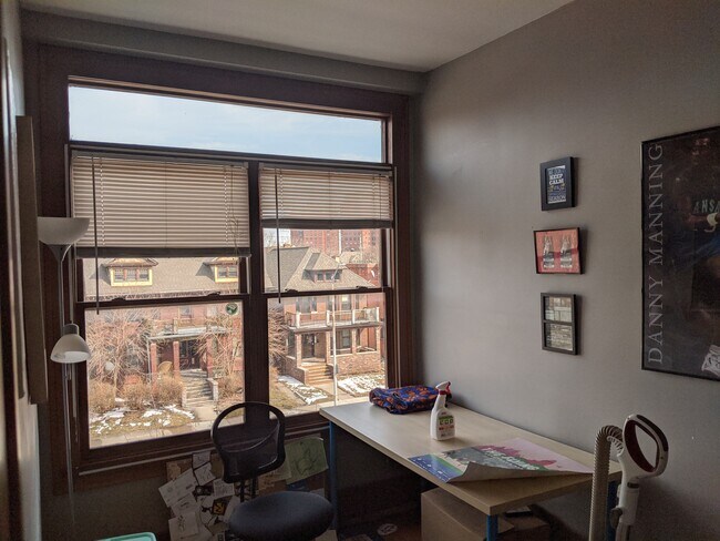 Espacio de oficina adicional - 3933 Trumbull St