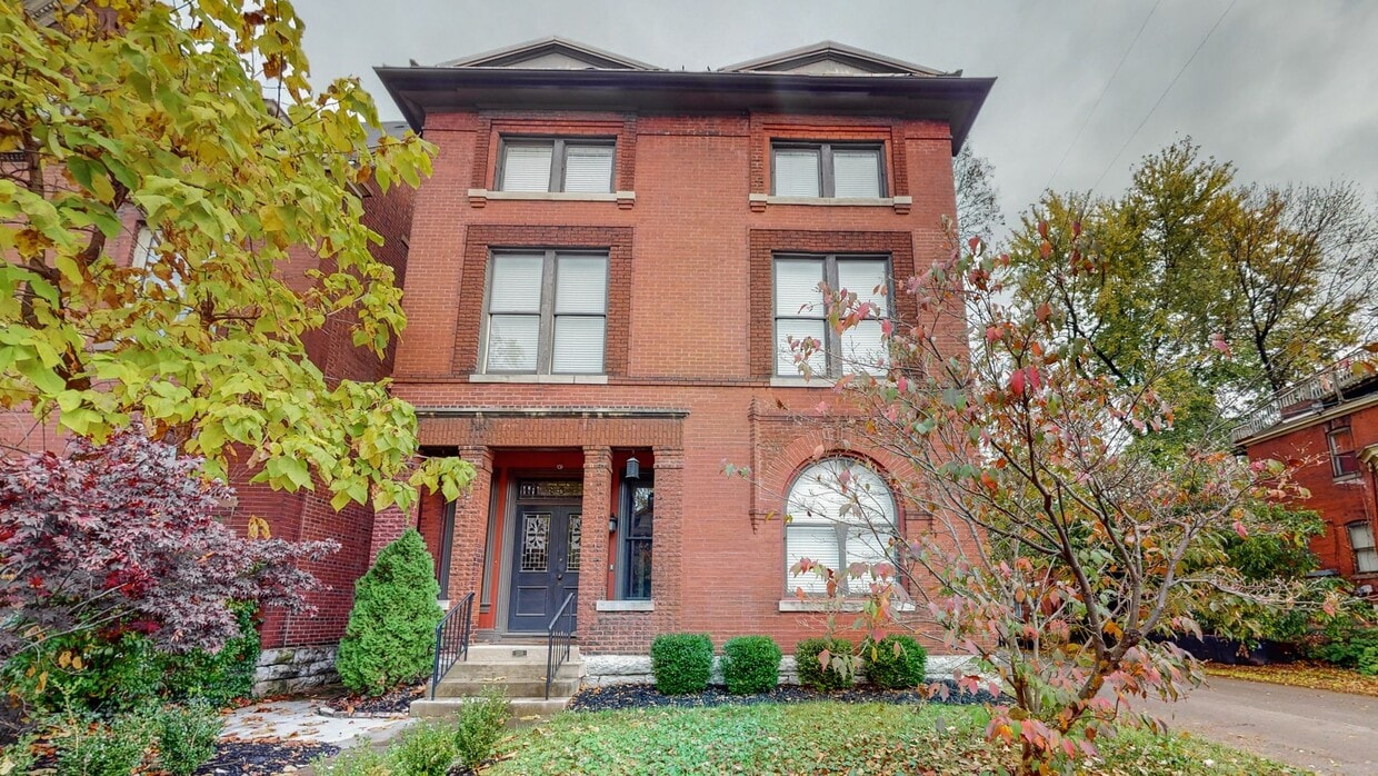 Photo - 1355 South Brook Street