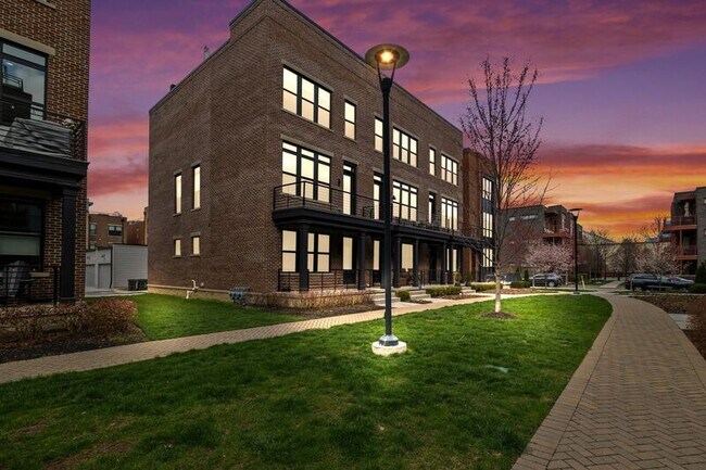 Foto del edificio - 297 Auden Ave