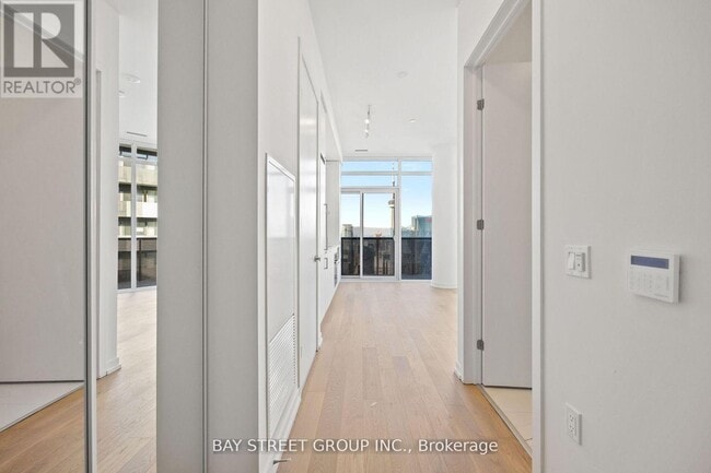 Photo du bâtiment - 138 Downes St