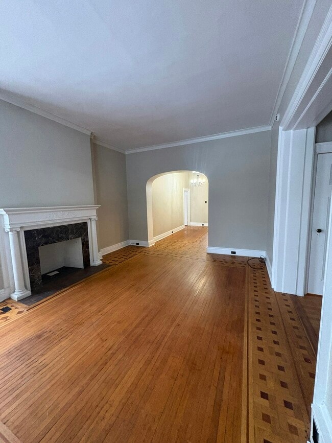 Foto del edificio - 509 Monroe Ave