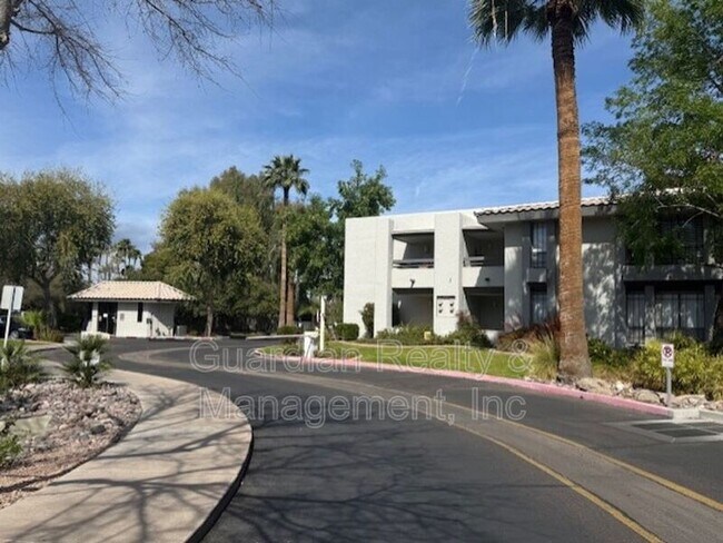 Foto del edificio - 5203 N 24th St