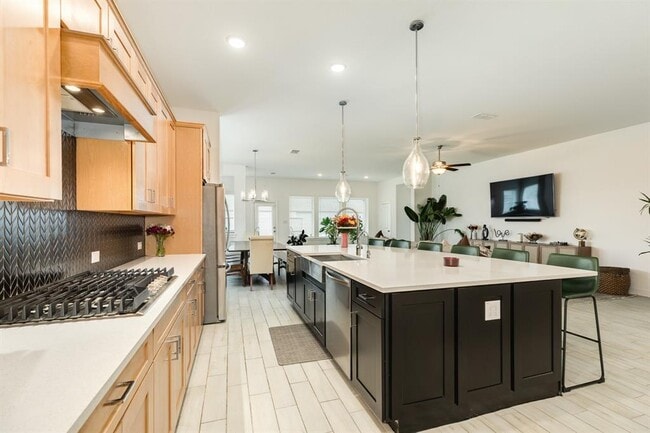Foto del edificio - 9822 Starry Night Ln