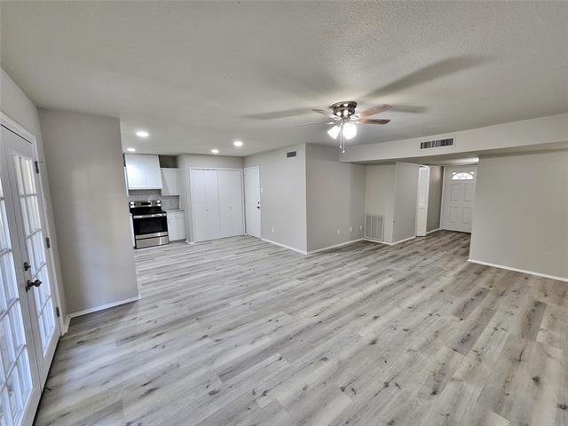 Foto del edificio - 4118 Salem Dr