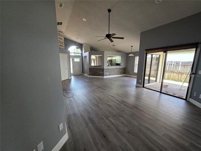 Foto del edificio - 2371 Piedmont Lakes Blvd