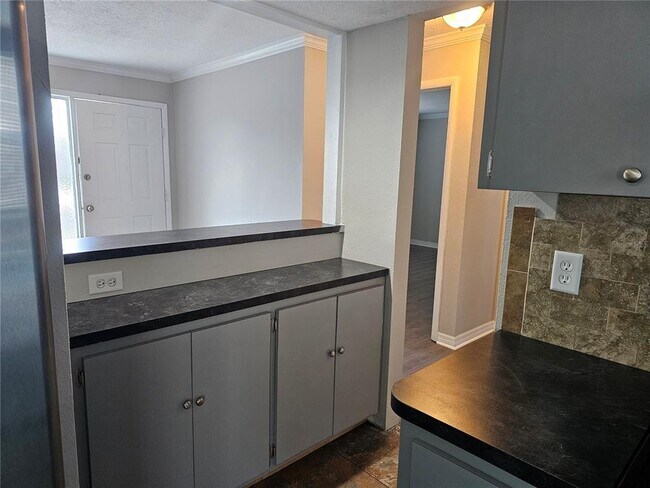 Foto del edificio - 9114 Whitman Ln