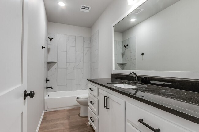 Foto del edificio - 4 East