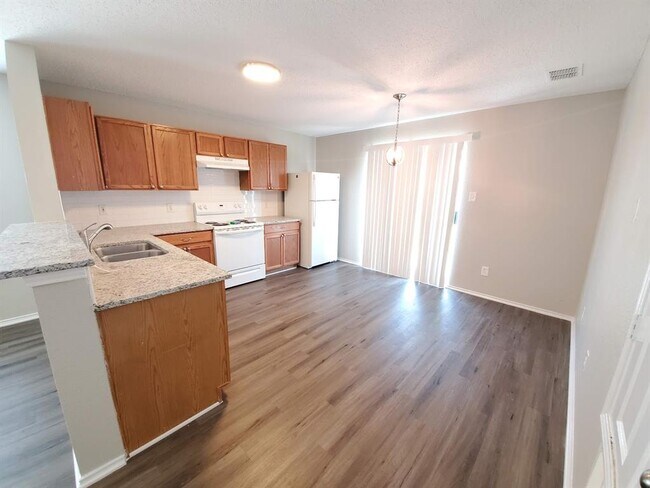 Building Photo - 1118 Single Tree Dr