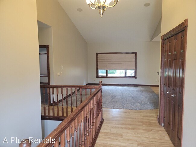 Foto del edificio - 4 br, 3 bath House - 7301 S Russet Drive
