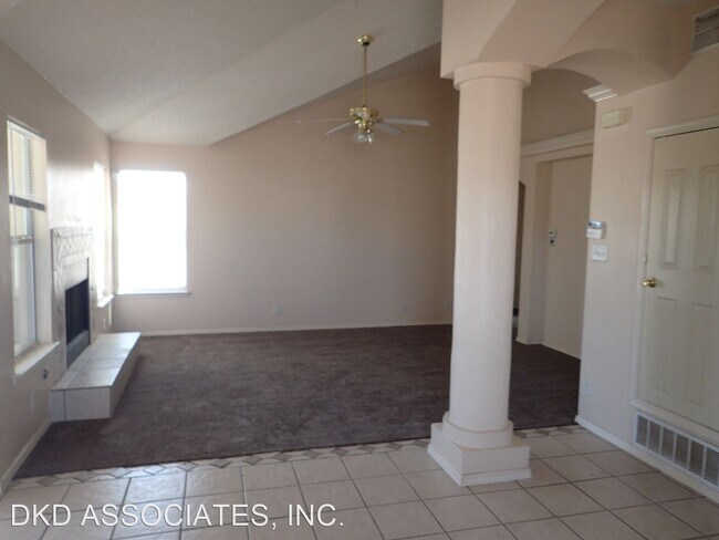 Building Photo - 3 br, 2 bath House - 304 RIO DULCE