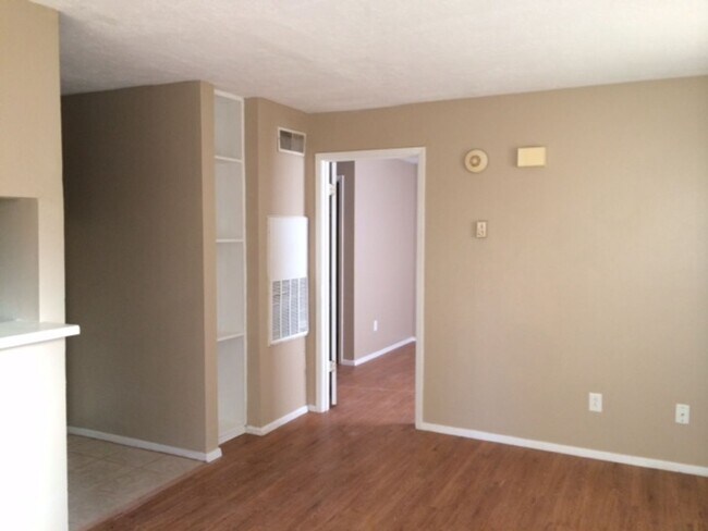 Foto del edificio - 1/1 condo available for Immediate move-in!