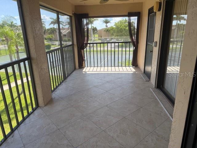 Foto del edificio - 1335 Rock Dove Ct