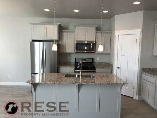 Building Photo - Beautiful Edge Town Home for Rent