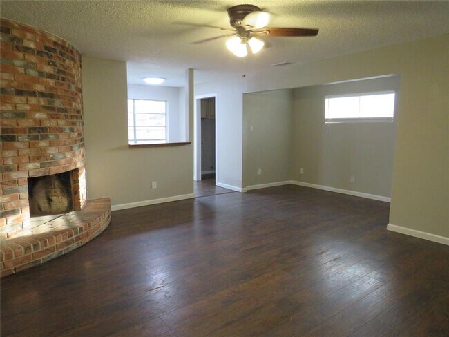 Foto del edificio - 11330 Sagetrail Dr