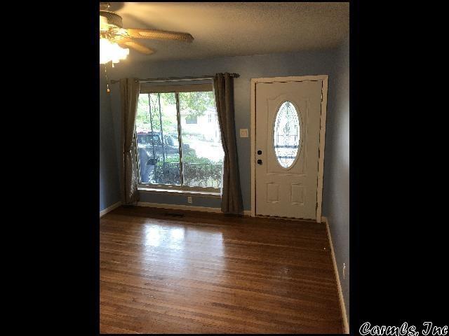 Foto del edificio - 6804 Talmage Dr