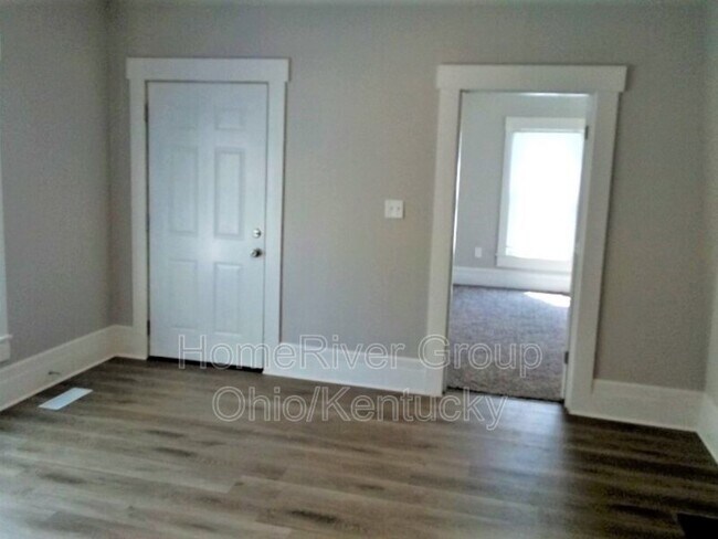 Building Photo - 301 Harlan St