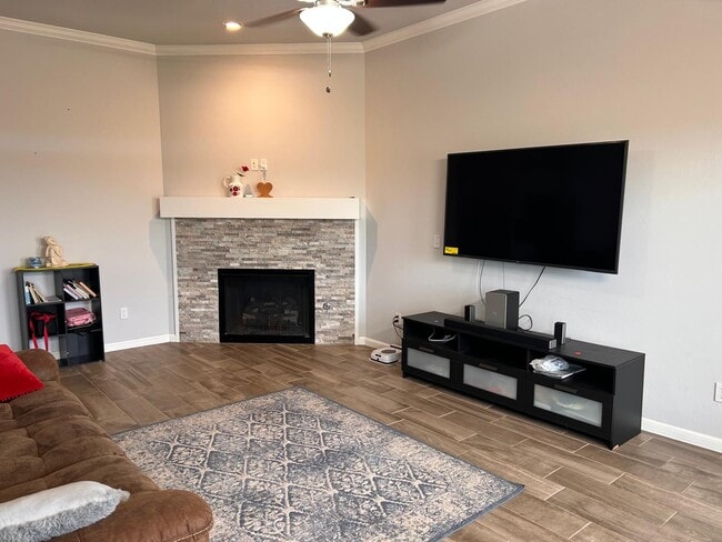 Building Photo - 18108 Sunny Stone Ct