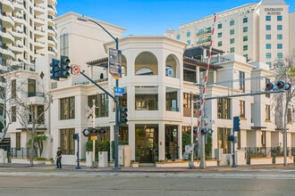 Building Photo - 686 Kettner Blvd