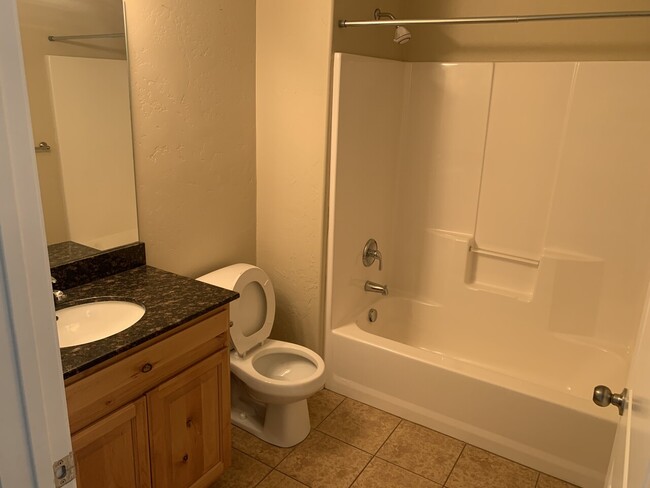 Building Photo - Cumorah Way Condos 2290