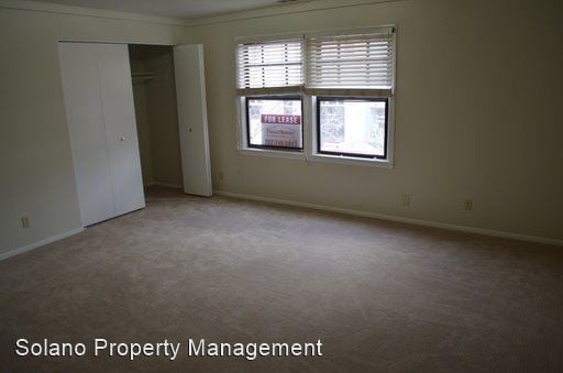 Building Photo - 2 br, 1 bath House - 629 First St.