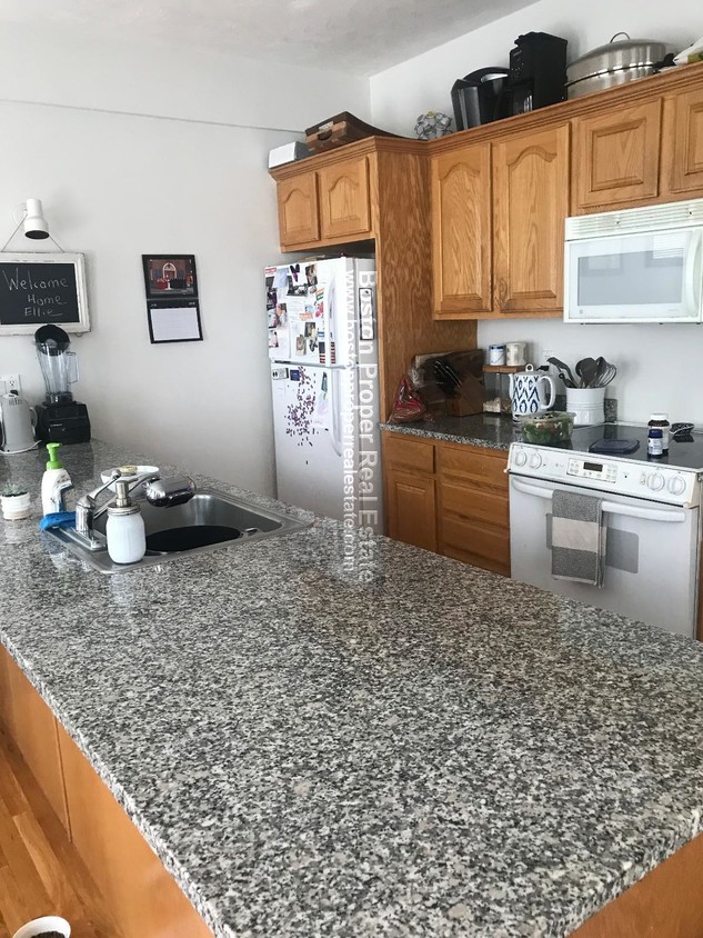 Foto principal - 1008 Bennington St