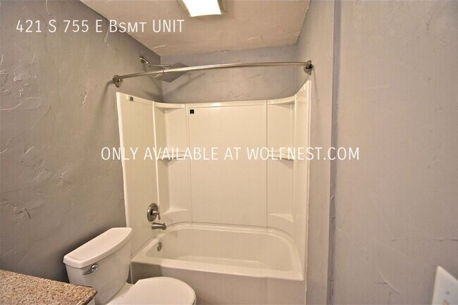 Building Photo - 421 S 755 E