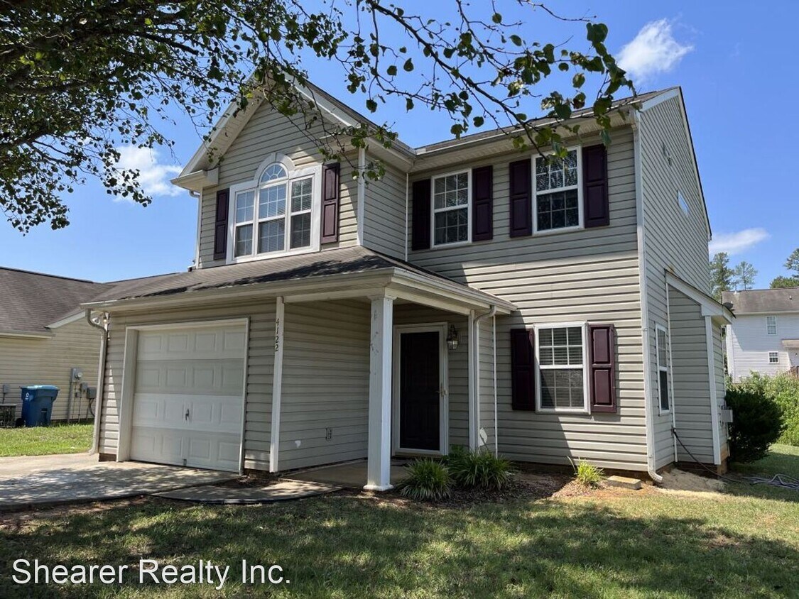 3 br, 2.5 bath House 4122 Old Glory Drive House for Rent in Concord