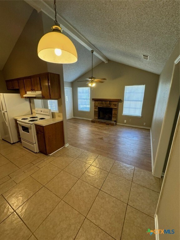 Foto del edificio - 1713 Mona Dr