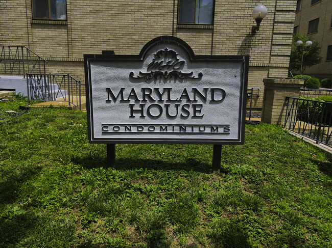 Foto del edificio - 4355 Maryland Ave