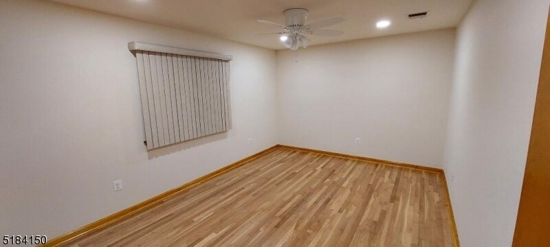 Foto del edificio - 478 Notch Rd