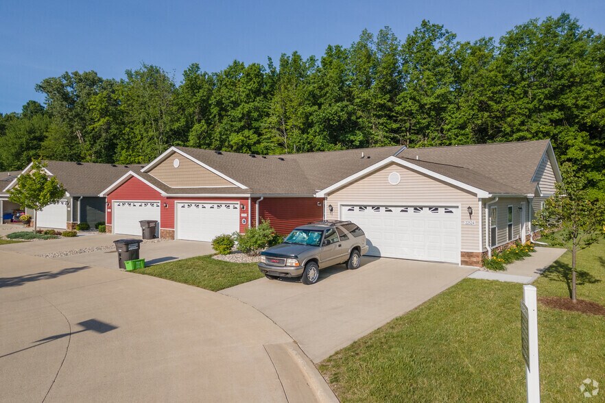 Redwood Brownstown Telegraph Sibley Road