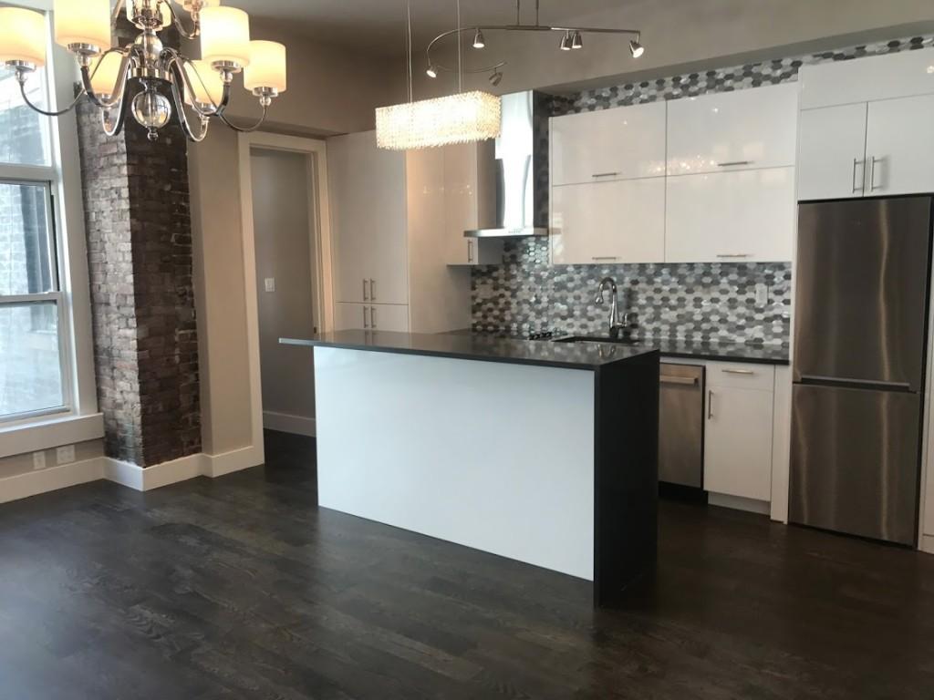 Foto principal - 133 E 65th St