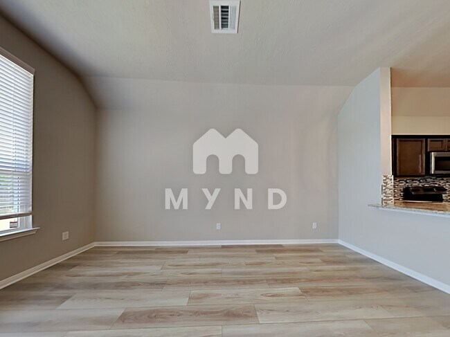 Building Photo - 150 Scenic Hills Ct