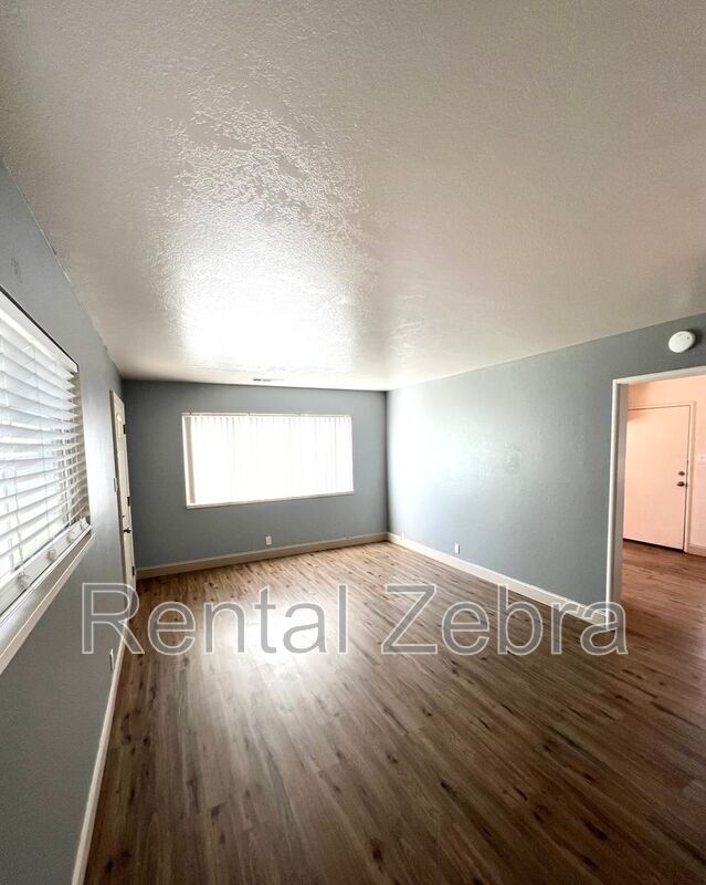 Foto principal - 1421-1423 Ardmore Ave