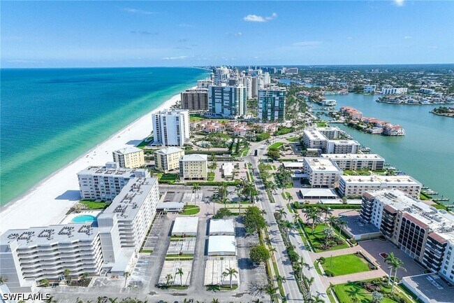Foto del edificio - 3443 Gulf Shore Blvd N