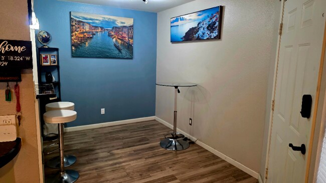 Foto del edificio - 4410 N Longview Ave