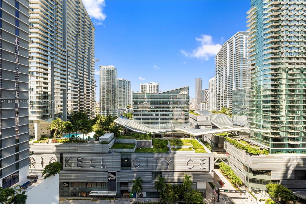 Foto principal - 45 SW 9th St