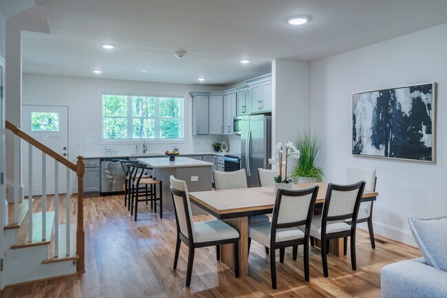 Foto del edificio - 3824 Sperry Land Ct