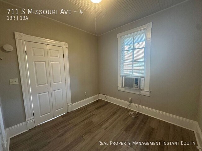 Foto del edificio - 711 S Missouri Ave